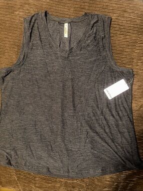 Women's Charcoal Gray V-Neck Tank Top